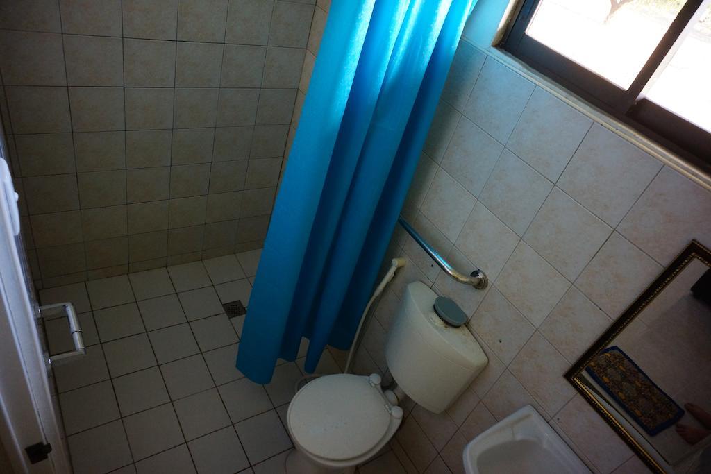 ラマ ビーチ リゾート Botolan 部屋 写真
